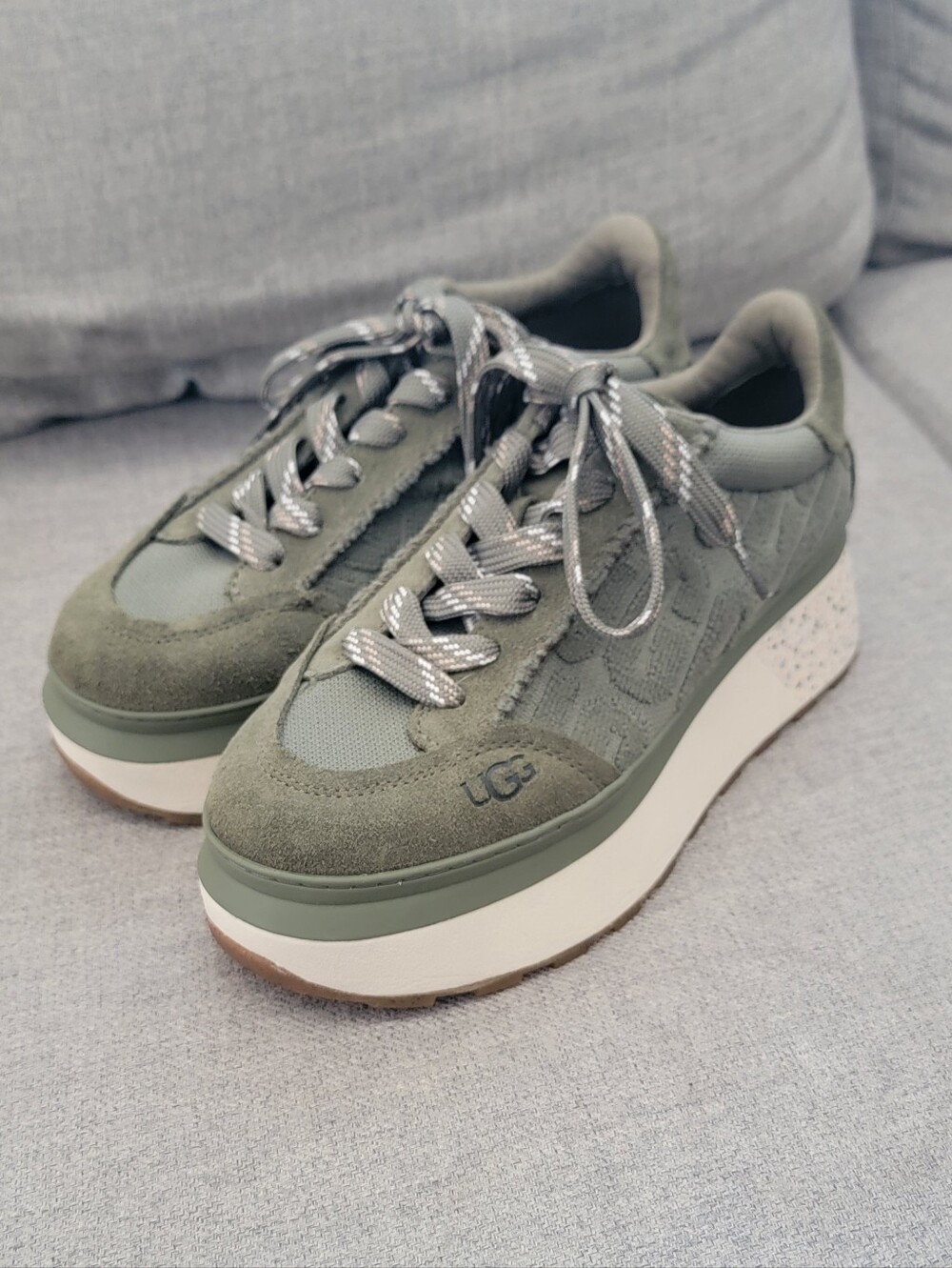 Women's UGG Marin Lace Logo Olive Green Sneaker NWOB